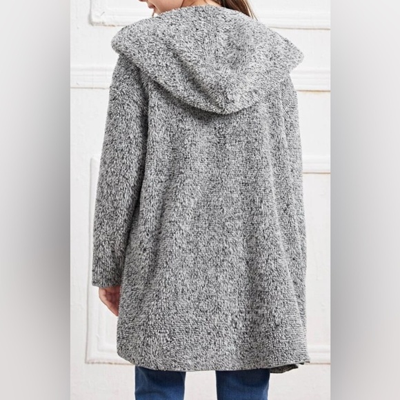 SHEIN Girls Slant Pocket Drop Shoulder Open Front Hooded Teddy Coat, 9Y, NWOT - Picture 2 of 7